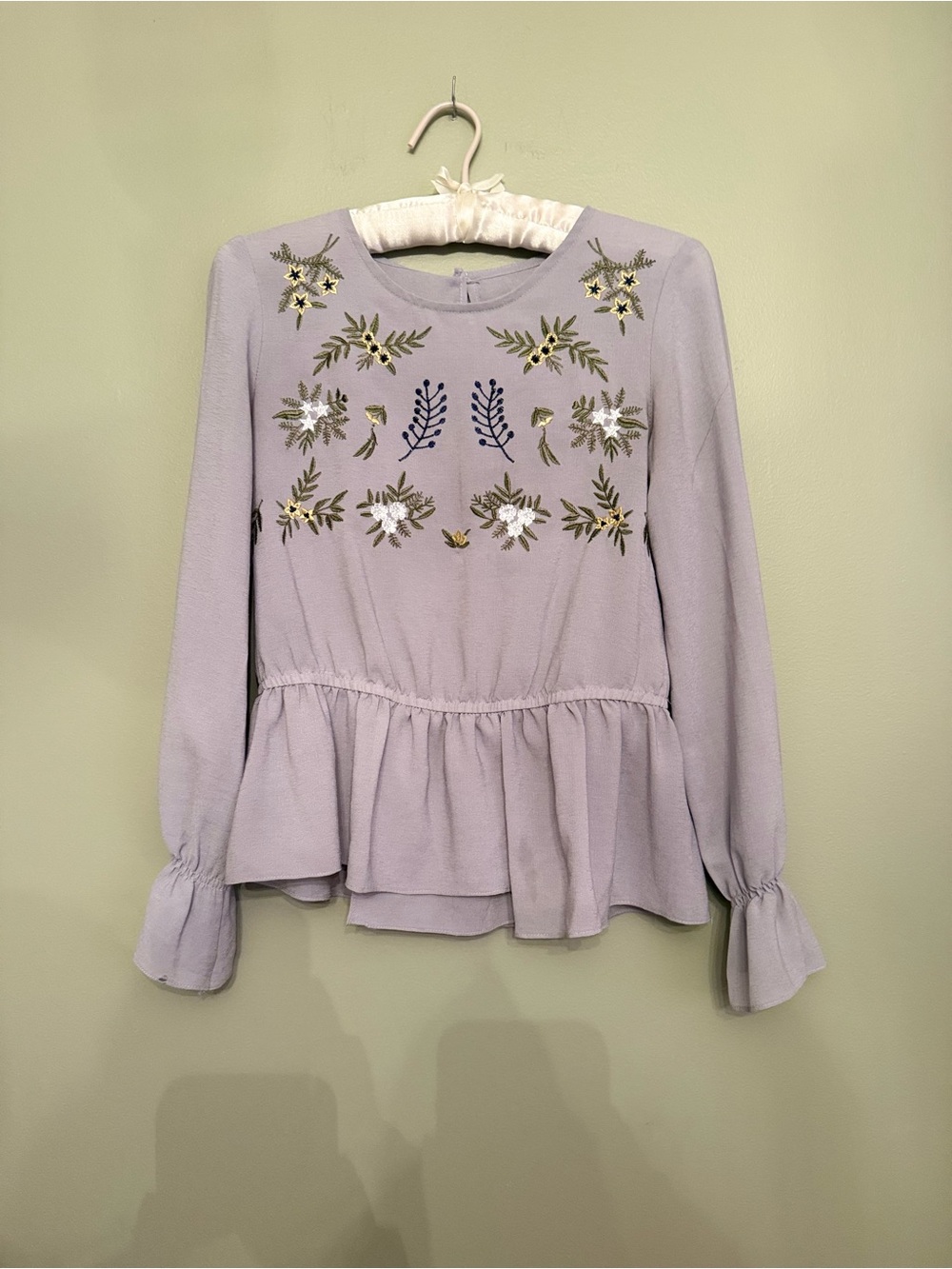 MANGO Embroidered Peplum Blouse Lavender Lilac Floral Long Sleeve Top S